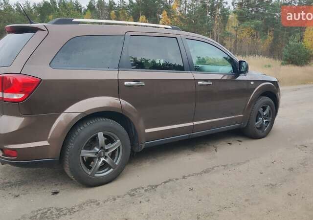 Коричневый Фиат Фримонт, объемом двигателя 1.96 л и пробегом 250 тыс. км за 11500 $, фото 12 на Automoto.ua