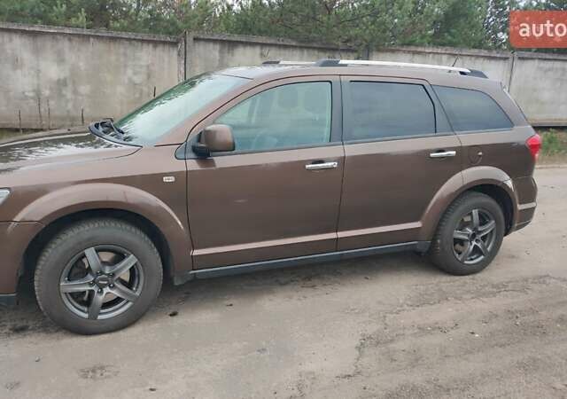 Коричневый Фиат Фримонт, объемом двигателя 1.96 л и пробегом 250 тыс. км за 11500 $, фото 15 на Automoto.ua