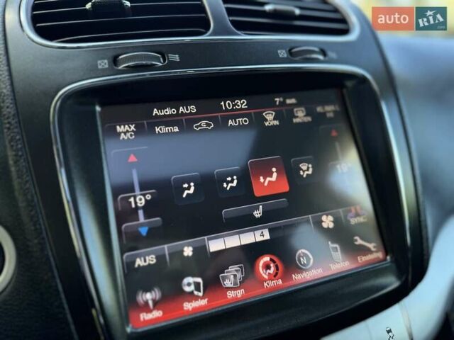 Коричневый Фиат Фримонт, объемом двигателя 2 л и пробегом 166 тыс. км за 14800 $, фото 42 на Automoto.ua