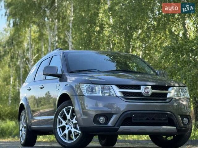 Коричневый Фиат Фримонт, объемом двигателя 2 л и пробегом 166 тыс. км за 14800 $, фото 5 на Automoto.ua