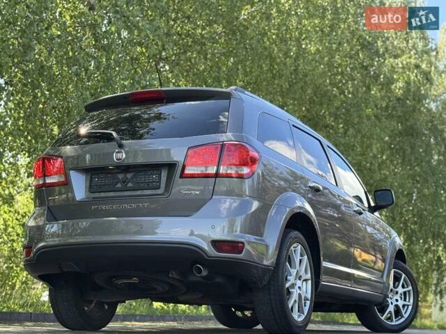 Коричневый Фиат Фримонт, объемом двигателя 2 л и пробегом 166 тыс. км за 14800 $, фото 17 на Automoto.ua