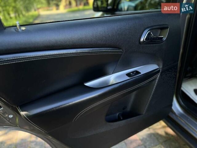 Коричневый Фиат Фримонт, объемом двигателя 2 л и пробегом 166 тыс. км за 14800 $, фото 63 на Automoto.ua