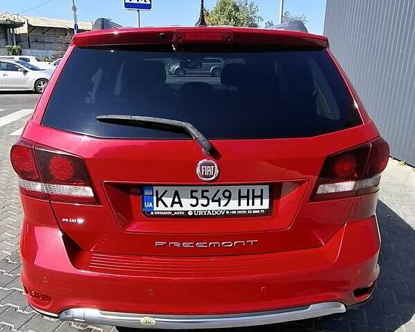 Красный Фиат Фримонт, объемом двигателя 1.96 л и пробегом 225 тыс. км за 12750 $, фото 7 на Automoto.ua