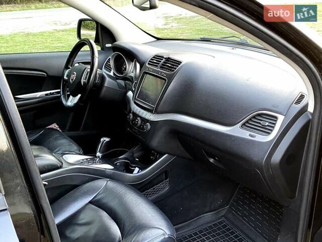 Фиат Фримонт, объемом двигателя 1.96 л и пробегом 230 тыс. км за 10500 $, фото 9 на Automoto.ua