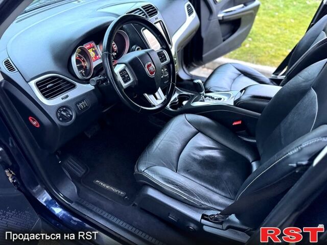Фиат Фримонт, объемом двигателя 2 л и пробегом 135 тыс. км за 12950 $, фото 6 на Automoto.ua
