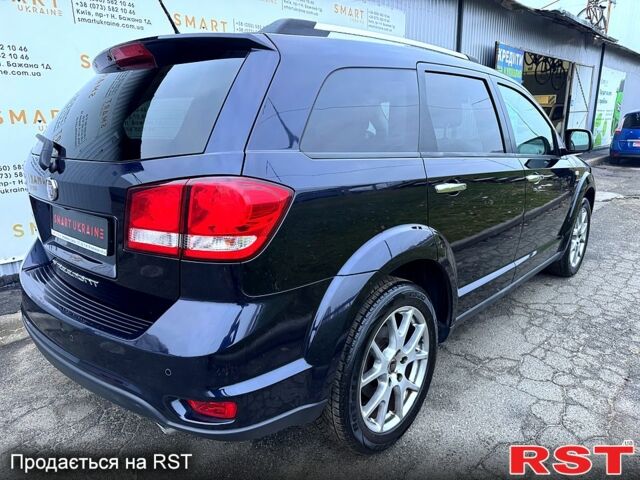 Фиат Фримонт, объемом двигателя 2 л и пробегом 135 тыс. км за 12950 $, фото 10 на Automoto.ua