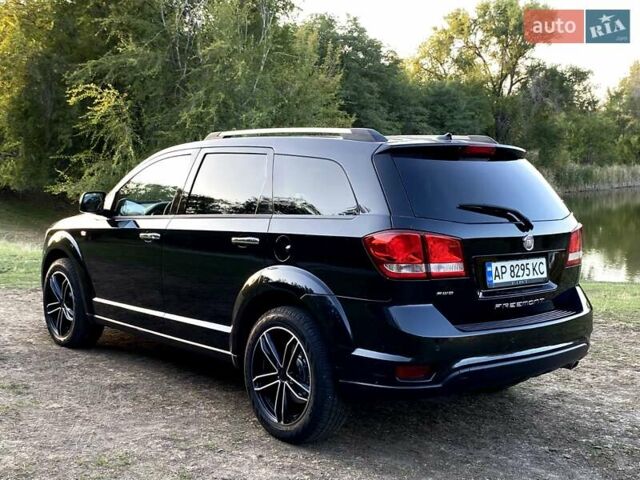 Фиат Фримонт, объемом двигателя 1.96 л и пробегом 230 тыс. км за 10500 $, фото 5 на Automoto.ua