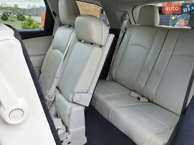 Фиат Фримонт, объемом двигателя 1.96 л и пробегом 230 тыс. км за 12500 $, фото 3 на Automoto.ua