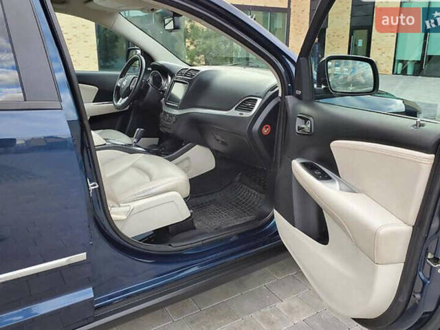 Фиат Фримонт, объемом двигателя 1.96 л и пробегом 230 тыс. км за 12500 $, фото 42 на Automoto.ua