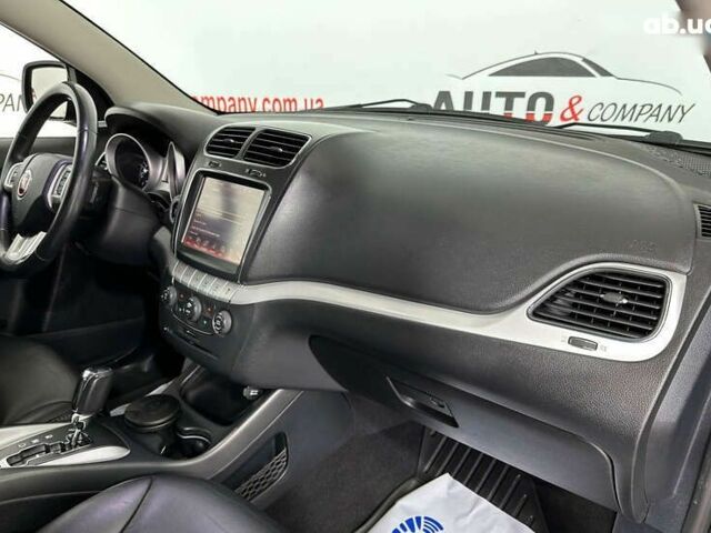 Фиат Фримонт, объемом двигателя 2 л и пробегом 246 тыс. км за 14950 $, фото 7 на Automoto.ua