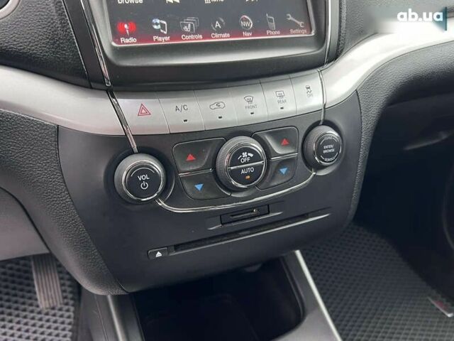 Фиат Фримонт, объемом двигателя 2 л и пробегом 252 тыс. км за 15990 $, фото 23 на Automoto.ua