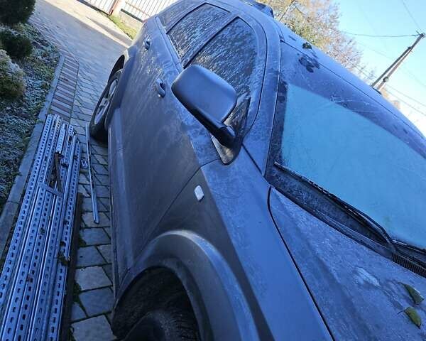 Серый Фиат Фримонт, объемом двигателя 2 л и пробегом 299 тыс. км за 9100 $, фото 4 на Automoto.ua