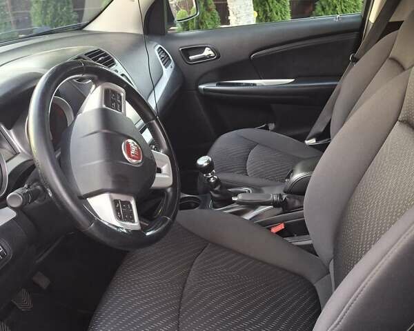 Фиат Фримонт 2012 в Луцке на Automoto.ua Серый Фиат Фримонт, объемом двигателя 1.96 л и пробегом 234 тыс. км за 10500 $, фото 8 на Automoto.ua