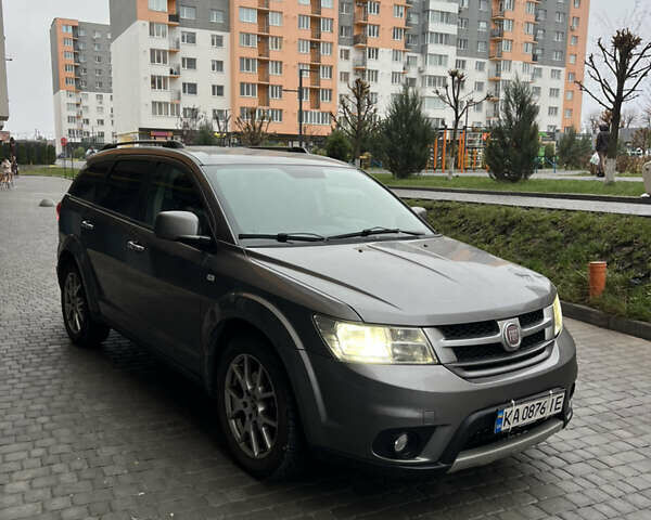 Серый Фиат Фримонт, объемом двигателя 2 л и пробегом 279 тыс. км за 10299 $, фото 12 на Automoto.ua