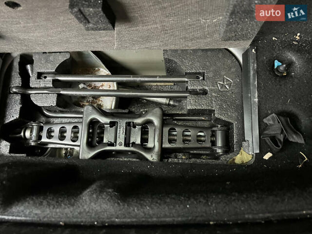 Серый Фиат Фримонт, объемом двигателя 2 л и пробегом 279 тыс. км за 10299 $, фото 25 на Automoto.ua