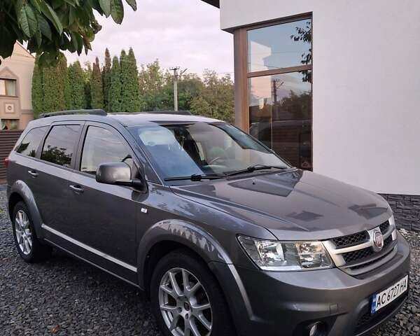 Фиат Фримонт 2012 в Луцке на Automoto.ua Серый Фиат Фримонт, объемом двигателя 1.96 л и пробегом 234 тыс. км за 10500 $, фото 3 на Automoto.ua