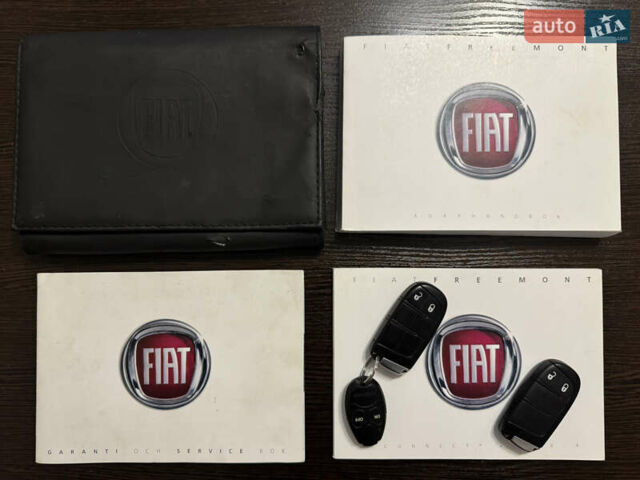 Серый Фиат Фримонт, объемом двигателя 0 л и пробегом 209 тыс. км за 14750 $, фото 87 на Automoto.ua