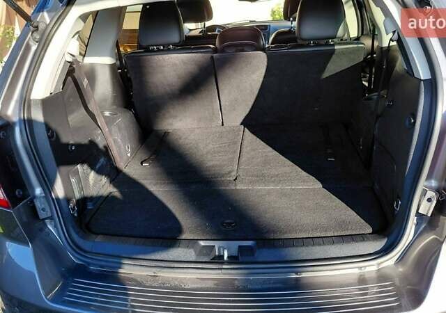 Серый Фиат Фримонт, объемом двигателя 1.96 л и пробегом 230 тыс. км за 12100 $, фото 19 на Automoto.ua