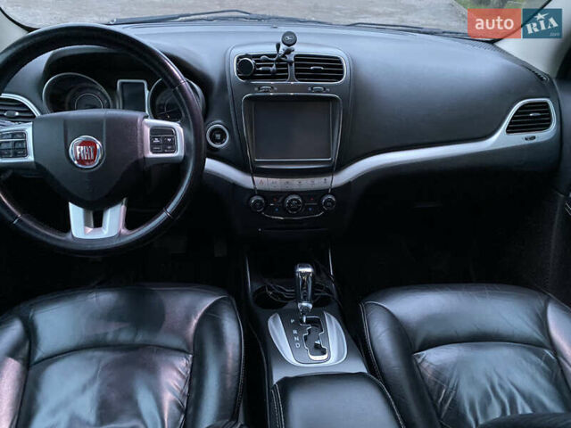 Сірий Фіат Фрімонт, об'ємом двигуна 1.96 л та пробігом 208 тис. км за 12900 $, фото 11 на Automoto.ua