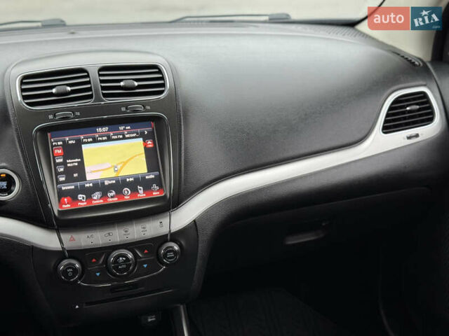 Серый Фиат Фримонт, объемом двигателя 0 л и пробегом 209 тыс. км за 14750 $, фото 51 на Automoto.ua