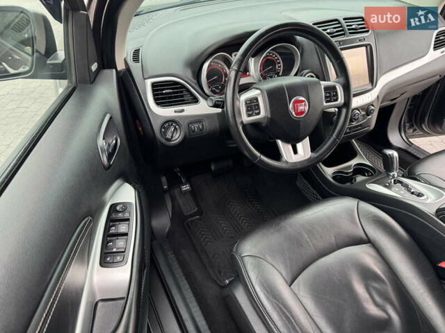 Серый Фиат Фримонт, объемом двигателя 0 л и пробегом 209 тыс. км за 14750 $, фото 36 на Automoto.ua