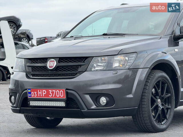 Серый Фиат Фримонт, объемом двигателя 0 л и пробегом 209 тыс. км за 14750 $, фото 31 на Automoto.ua