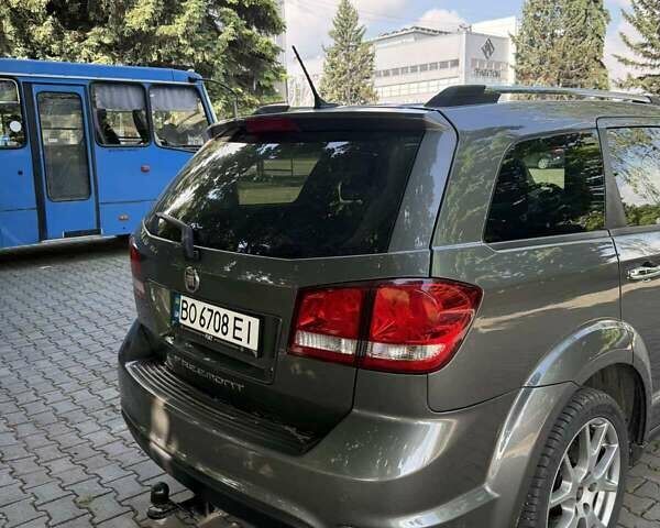 Сірий Фіат Фрімонт, об'ємом двигуна 1.96 л та пробігом 230 тис. км за 12300 $, фото 14 на Automoto.ua