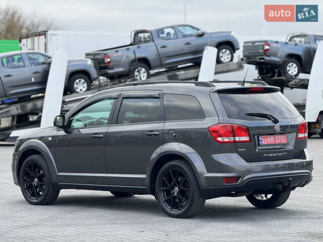 Серый Фиат Фримонт, объемом двигателя 0 л и пробегом 209 тыс. км за 14750 $, фото 11 на Automoto.ua