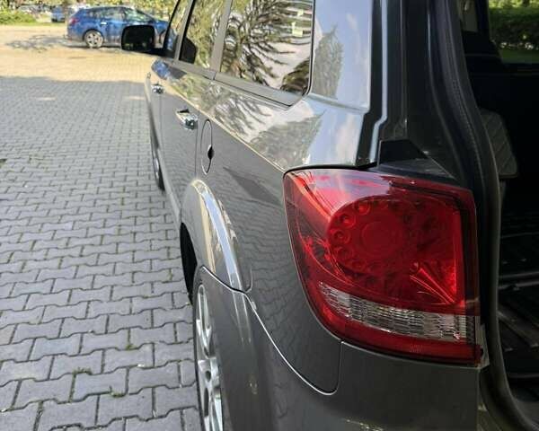 Сірий Фіат Фрімонт, об'ємом двигуна 1.96 л та пробігом 230 тис. км за 12300 $, фото 11 на Automoto.ua