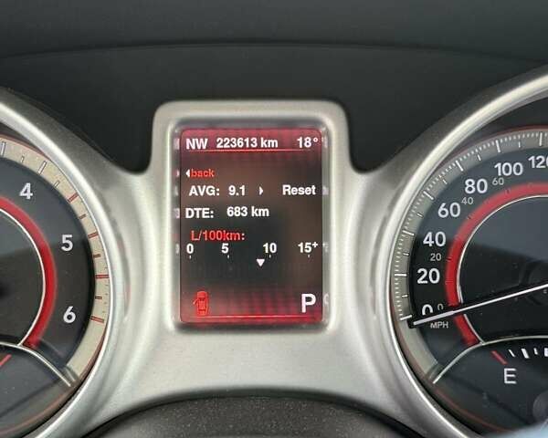 Сірий Фіат Фрімонт, об'ємом двигуна 1.96 л та пробігом 230 тис. км за 12300 $, фото 28 на Automoto.ua
