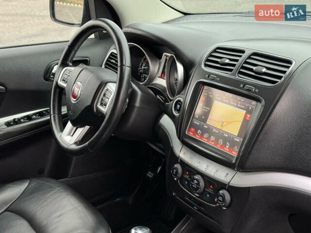 Серый Фиат Фримонт, объемом двигателя 0 л и пробегом 209 тыс. км за 14750 $, фото 80 на Automoto.ua