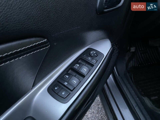 Сірий Фіат Фрімонт, об'ємом двигуна 1.96 л та пробігом 208 тис. км за 12900 $, фото 16 на Automoto.ua