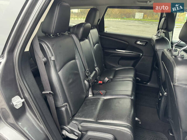 Серый Фиат Фримонт, объемом двигателя 0 л и пробегом 209 тыс. км за 14750 $, фото 74 на Automoto.ua