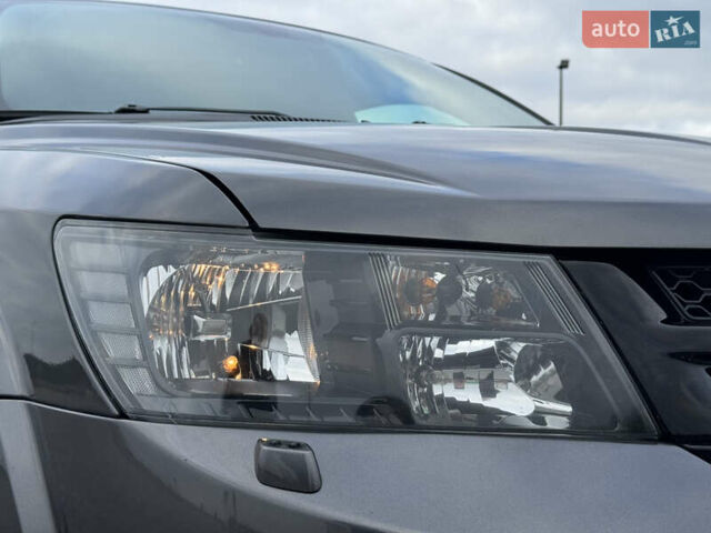 Серый Фиат Фримонт, объемом двигателя 0 л и пробегом 209 тыс. км за 14750 $, фото 32 на Automoto.ua