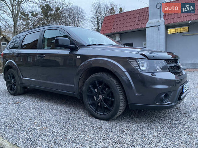 Сірий Фіат Фрімонт, об'ємом двигуна 1.96 л та пробігом 208 тис. км за 12900 $, фото 6 на Automoto.ua