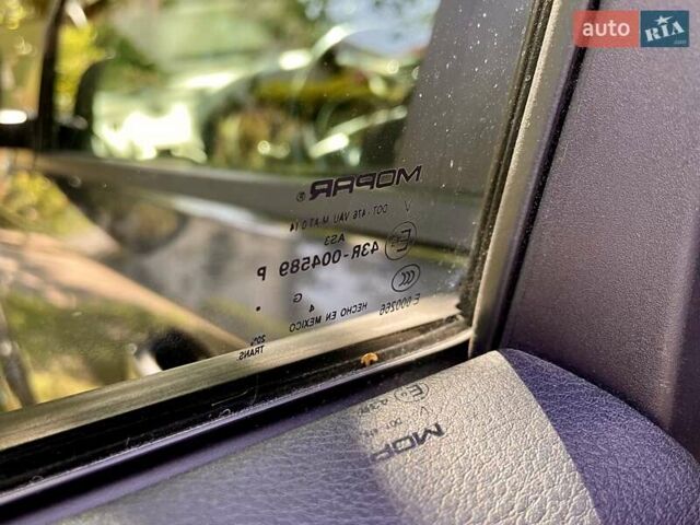 Сірий Фіат Фрімонт, об'ємом двигуна 1.96 л та пробігом 233 тис. км за 15500 $, фото 65 на Automoto.ua