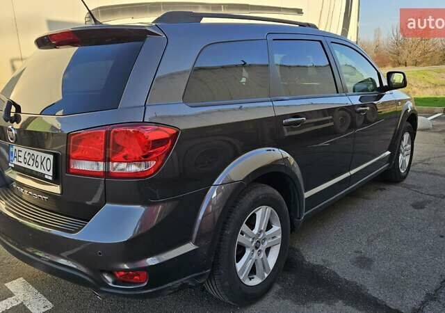 Сірий Фіат Фрімонт, об'ємом двигуна 1.96 л та пробігом 170 тис. км за 13000 $, фото 14 на Automoto.ua