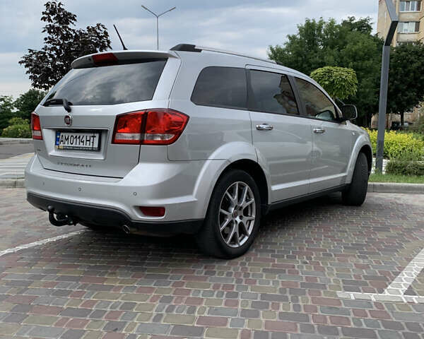 Сірий Фіат Фрімонт, об'ємом двигуна 1.96 л та пробігом 245 тис. км за 15200 $, фото 7 на Automoto.ua