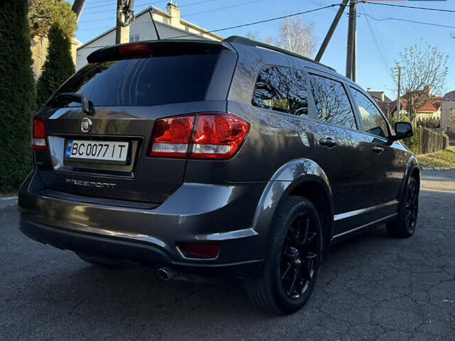 Серый Фиат Фримонт, объемом двигателя 2 л и пробегом 215 тыс. км за 14300 $, фото 12 на Automoto.ua