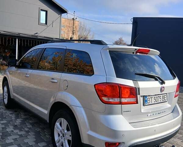 Серый Фиат Фримонт, объемом двигателя 1.96 л и пробегом 61 тыс. км за 17000 $, фото 3 на Automoto.ua