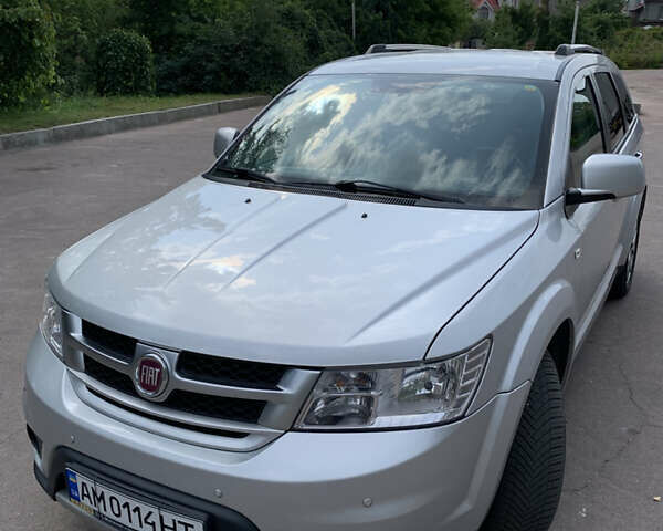 Сірий Фіат Фрімонт, об'ємом двигуна 1.96 л та пробігом 245 тис. км за 15200 $, фото 3 на Automoto.ua