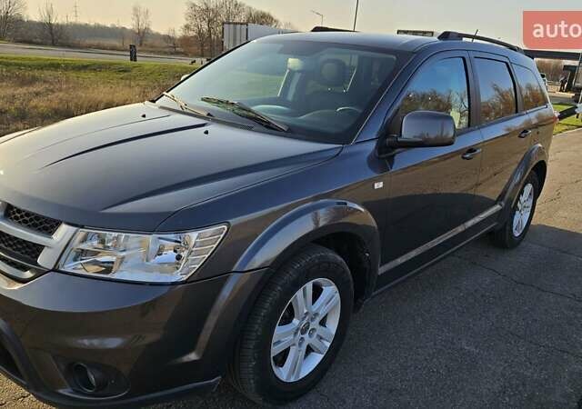 Сірий Фіат Фрімонт, об'ємом двигуна 1.96 л та пробігом 170 тис. км за 13000 $, фото 12 на Automoto.ua