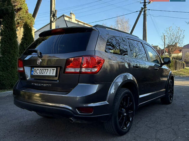 Серый Фиат Фримонт, объемом двигателя 2 л и пробегом 215 тыс. км за 14300 $, фото 9 на Automoto.ua