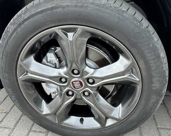 Сірий Фіат Фрімонт, об'ємом двигуна 2 л та пробігом 158 тис. км за 16928 $, фото 59 на Automoto.ua