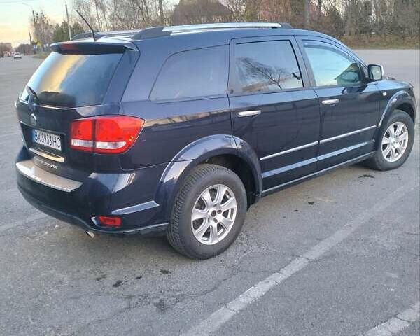 Синий Фиат Фримонт, объемом двигателя 1.96 л и пробегом 252 тыс. км за 10200 $, фото 3 на Automoto.ua