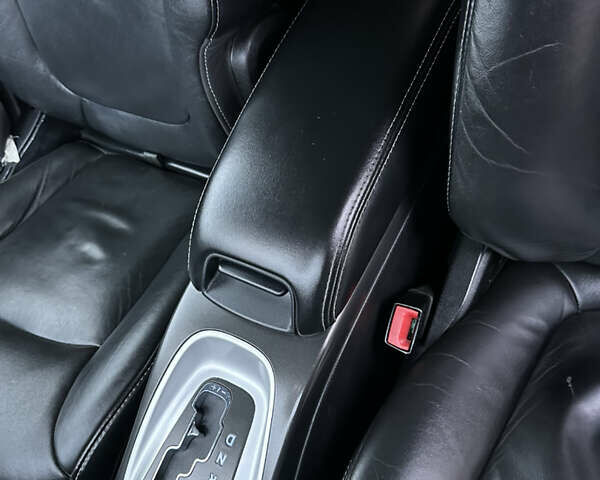 Синий Фиат Фримонт, объемом двигателя 2 л и пробегом 238 тыс. км за 12699 $, фото 26 на Automoto.ua