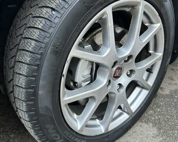 Синий Фиат Фримонт, объемом двигателя 2 л и пробегом 238 тыс. км за 12699 $, фото 9 на Automoto.ua