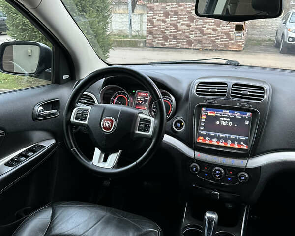 Синий Фиат Фримонт, объемом двигателя 2 л и пробегом 238 тыс. км за 12699 $, фото 17 на Automoto.ua