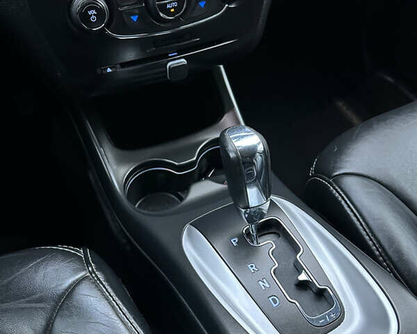 Синий Фиат Фримонт, объемом двигателя 2 л и пробегом 238 тыс. км за 12699 $, фото 25 на Automoto.ua