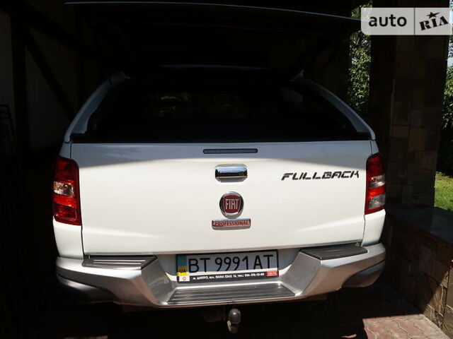 Белый Фиат Fullback, объемом двигателя 2.4 л и пробегом 60 тыс. км за 26000 $, фото 3 на Automoto.ua